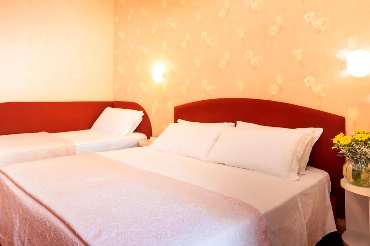 Hotel Souvenir Bellaria-Igea Marina Extérieur photo